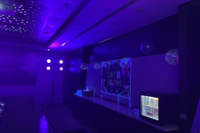 PAR Blacklight4
