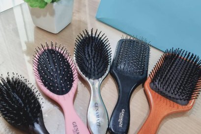 Genamaze Paddle Brush หวีแปรงผมเจนอเมส หวีง่าย ใช้ง่าย มีคุณภาพ