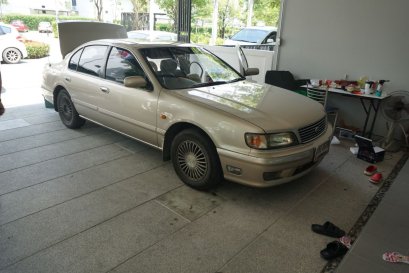 NISSAN CEFIRO ติดตั้งเครื่องเสียงรถยนต์ 2 din AT-2569 จอกระจก