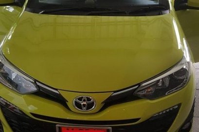 TOYOTA NEW YARIS ติดตั้ง KANDO TY-090 เครื่องเสียงรถยนต์ 2 din ตรงรุ่นโตโยต้า ราคาถูก ฟังชั่นครบ