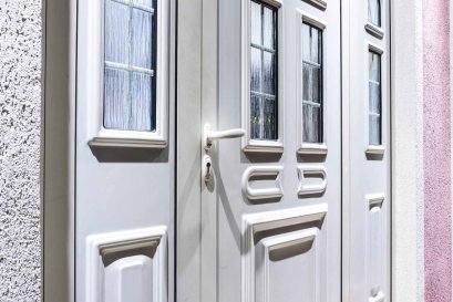 ประตู UPVC คืออะไร ความแตกต่างระหว่างวัสดุ uPVC และ PVC