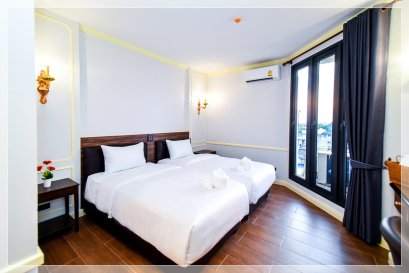 Deluxe Room (Twin Bed)