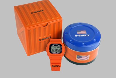 รุ่นใหม่ ปี 2022  NASA x G-Shock GWM5610NASA4 