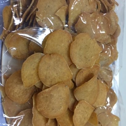 uncooked shrimps crackers