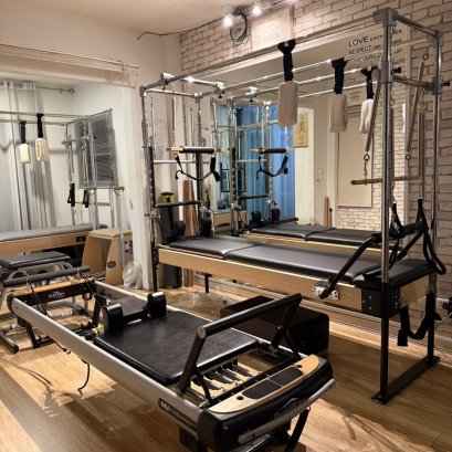 Cadillac pilates, Pilates Cadillac, Pilates Chair, Pilates Equipment, Pilates Ladder Barrel, Pilates Machine, Pilates Product, Pilates Reformer, Pilates Studio for rent, Business Solutions, พิลาทิส ราคา, พิลาทิส รีฟอร์เมอร์, อุปกรณ์พิลาทิส, เครื่องพิลาทิส
