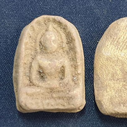 พระซุ้มกอเนื้อดิน