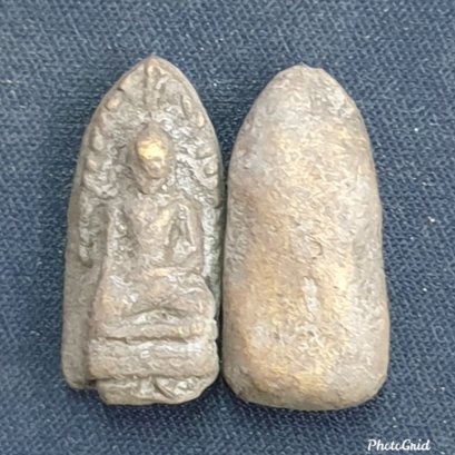 พระรอดเนื้อดิน