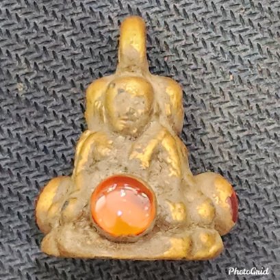 หลวงพ่อเงินสามหน้า