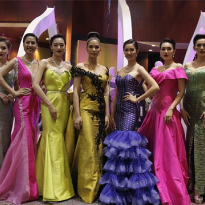 การแสดงแฟชั่นโชว์ผ้าไหมไทย งานไหมแห่งสยาม by Dino ขอนแก่น