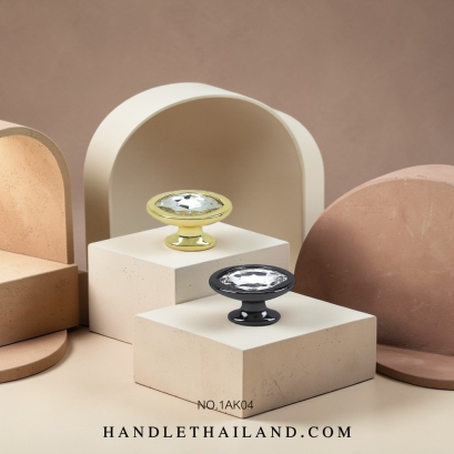 ปุ่มจับ (อะคริลิก-ซิงค์) สีดำเงา,ทองเงา 40x29 mm. 1AK04