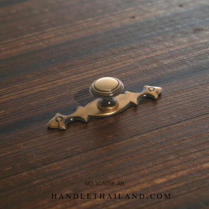 มือจับโบราณ (ซิงค์) สีดำ-เหลือง 20x23 mm. 1CA006