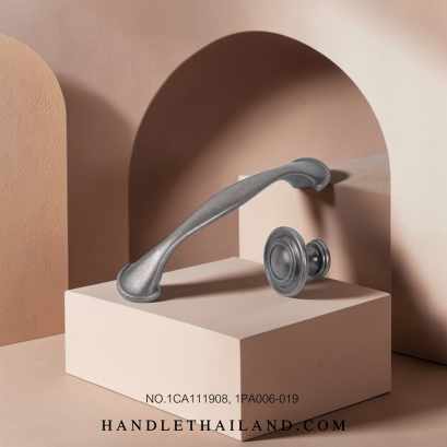 เซตมือจับ ปุ่มจับ (ซิงค์) โบราณ สีดำ-เงิน 1CA1119-1PA006