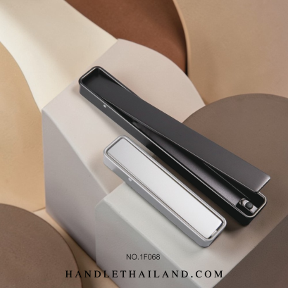 มือจับ ฝัง (ซิงค์) สีดำด้าน , สีนิกเกิลแฮร์ไลน์ 122,158 mm. 1F068