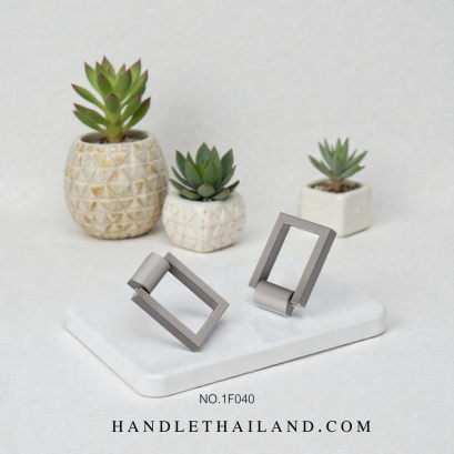 มือจับฝัง (ซิงค์) นิเกิลปัดเเฮร์ใลน์ 30x40 mm. 1F040-3