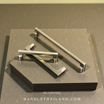 มือจับ (ซิงค์) สีทอง size 96,128,192 mm. 1H0070