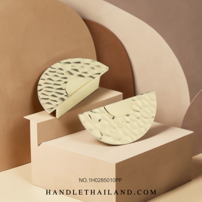 มือจับครึ่งวงกลม (ซิงค์) สีทองเงา 32x80 mm. 1H028