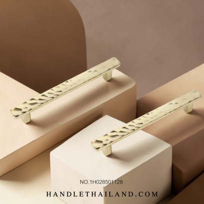 มือจับ (ซิงค์) สีทองเงา 128x162 mm. 1H028