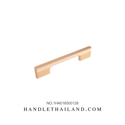 มือจับ (อะลูมิเนียม) แบบยาว สีทอง Size 128,576,960 mm. 1HA0165