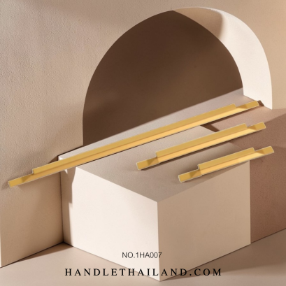 มือจับเฟอร์นิเจอร์ สีทอง Size 96,192,832 mm. 1HA007005