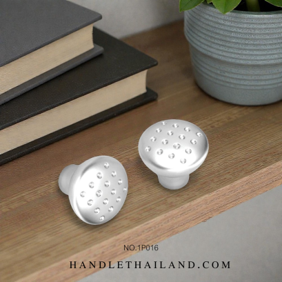 ปุ่มจับ (ซิงค์) โครเมียมเงา 28x23 mm. 1P016
