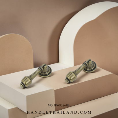 มือจับโบราณ (ซิงค์) สีดำ-เหลือง 25x63 mm. 1PA032