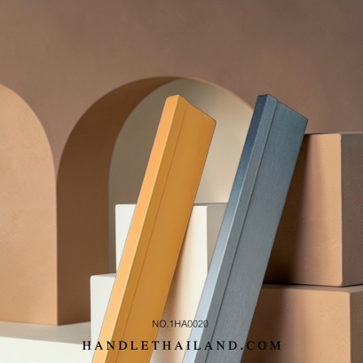 มือจับ (อะลูมิเนียม) เเบบยาว สีทองด้าน,เทา size 128,960 mm. 1HA0020