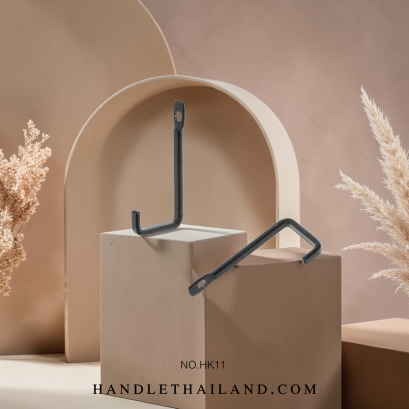 ขอเกี่ยว (ซิงค์) สีดำด้านพ่นทราย 30x15 mm. HK11