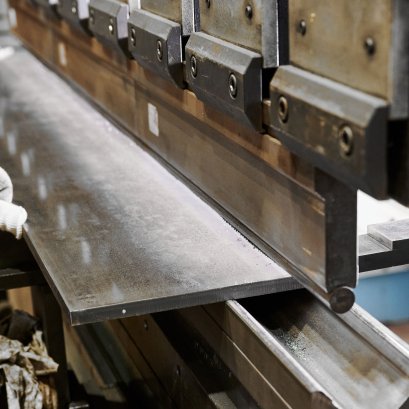 รับพับเหล็กตามแบบ