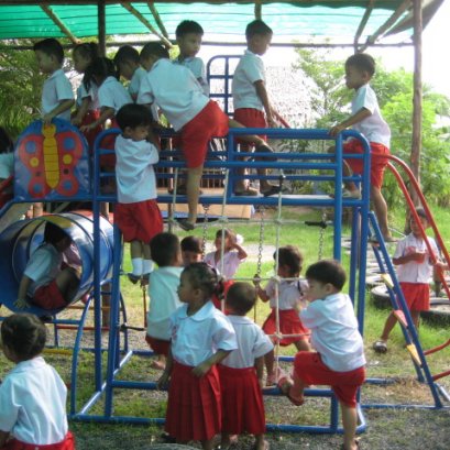 สนามเด็กเล่น...ของหนู