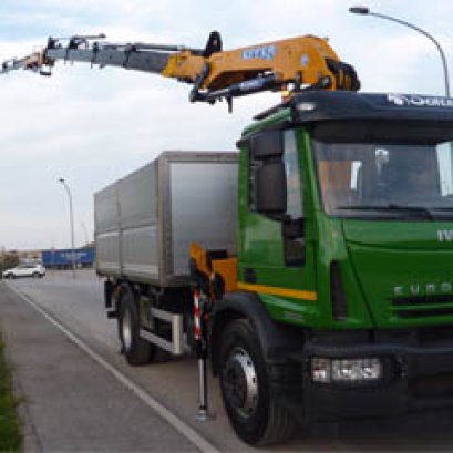 เครนพับขนาดกลางรุ่น Effer 265