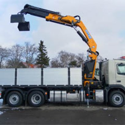 เครนพับขนาดกลางรุ่น Effer 255