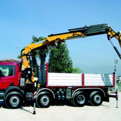 เครนพับขนาดกลางรุ่น Effer 385