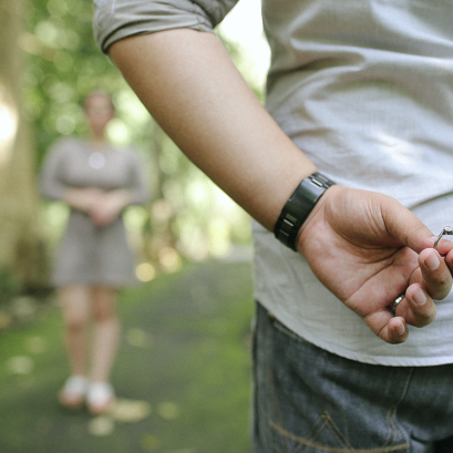 HOW TO MEASURE RING SIZE