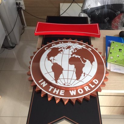 พิมพ์ UV บนทองแดงยกขอบ