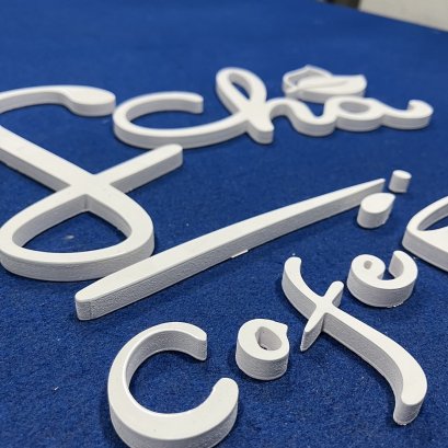 ตัวอักษรพลาสวูดทำสีขาว