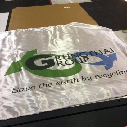 พิมพ์ธงผ้าต่วน