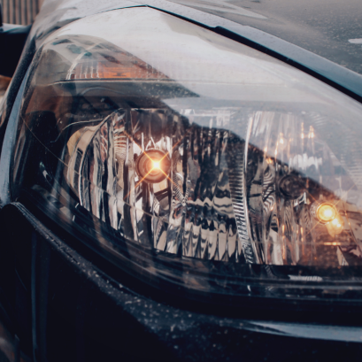 วิธีดูแลไฟหน้ารถยนต์ให้ใสสะอาด