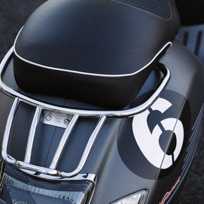 ตะแกรงท้ายZelioni Vespa GTS300 Chrome.
