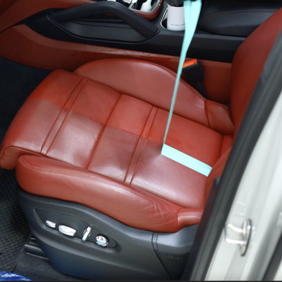 วิธีทำความสะอาดและดูแลบำรุงเบาะหนังภายในรถยนต์