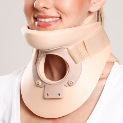 เฝือกพยุงคอ เจาะท่อหลอดลม (Cervical Orthosis Ethafoam)