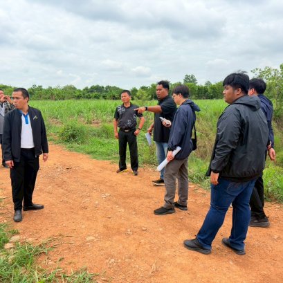 คบ.สุโขทัย  ลงพื้นที่ตรวจสอบสภาพคลองปลาร้าเพื่อพิจารณาออกแบบอาคารชลประทาน