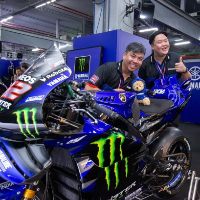 ไทยยามาฮ่า  พาทัวร์ทีมโรงงาน เปิดประสบการณ์แฟนความเร็ว