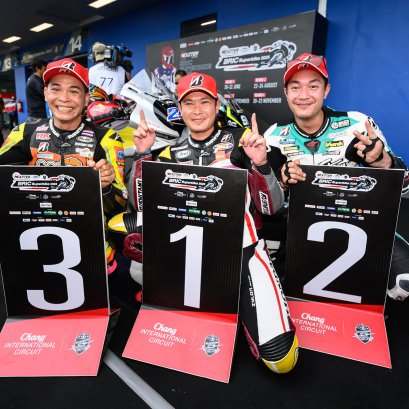 "แสตมป์" อภิวัฒน์ วงศ์ธนานนท์ คว้าแชมป์ซูเปอร์ไบค์รุ่นใหญ่ 