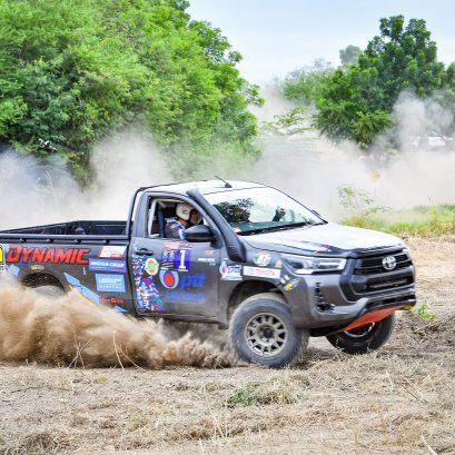 เปิดฉากการแข่งขันแห่งตำนาน Toyota Hilux Revo 10 เซียนประจัญบาน 2023