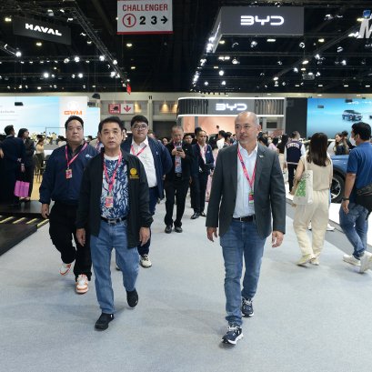 สุริยะ จึงรุ่งเรืองกิจ รัฐมนตรีว่าการกระทรวงคมนาคม เยี่ยมชมงาน