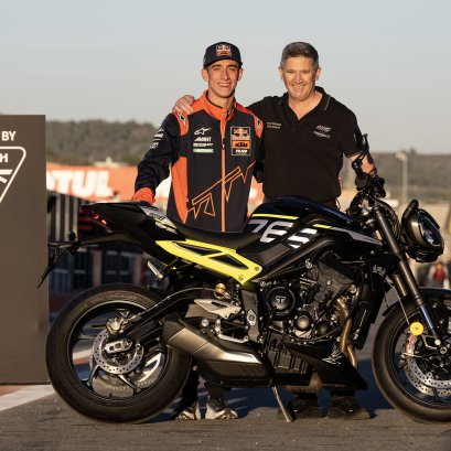 PEDRO ACOSTA นักบิดดาวรุ่งจากสเปน แชมป์โลก MOTO2TM