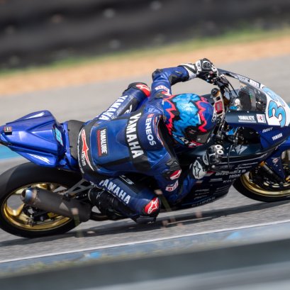 "ไอเดีย - กฤตภัทร" คว้าโพเดียมอันดับ 2 รุ่น เรซ 2