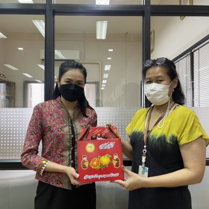 บรรยากาศการส่งมอบความสุขในปีใหม่ 2565 ของสถาบันวิจัยและพัฒนา