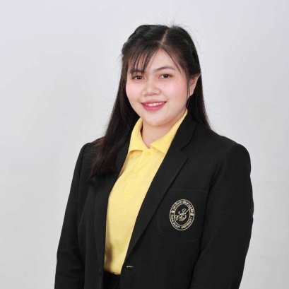 นางสาวพัชริดา สุวรรณผา