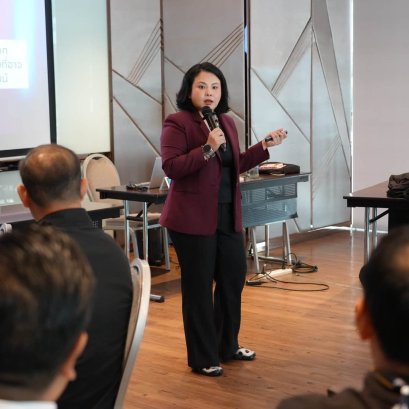 หลักสูตร Leadership in the Digital Era (LiDE) ขอขอบคุณอาจารย์ทอปัด สุบรรณรักษ์ ผู้อำนวยการฝ่ายพัฒนาธุรกิจ สายการบินไทยแอร์เอเชีย
